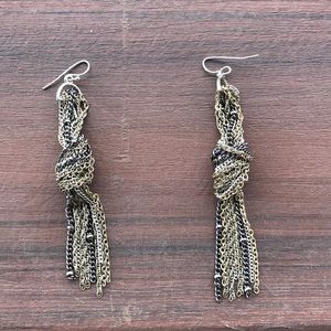 BCBGeneration ✨Chain Knot Hanging Earrings